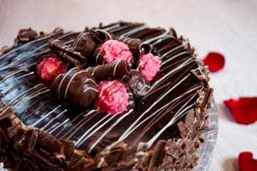 Luxury Chocolate Valentine’s Cake